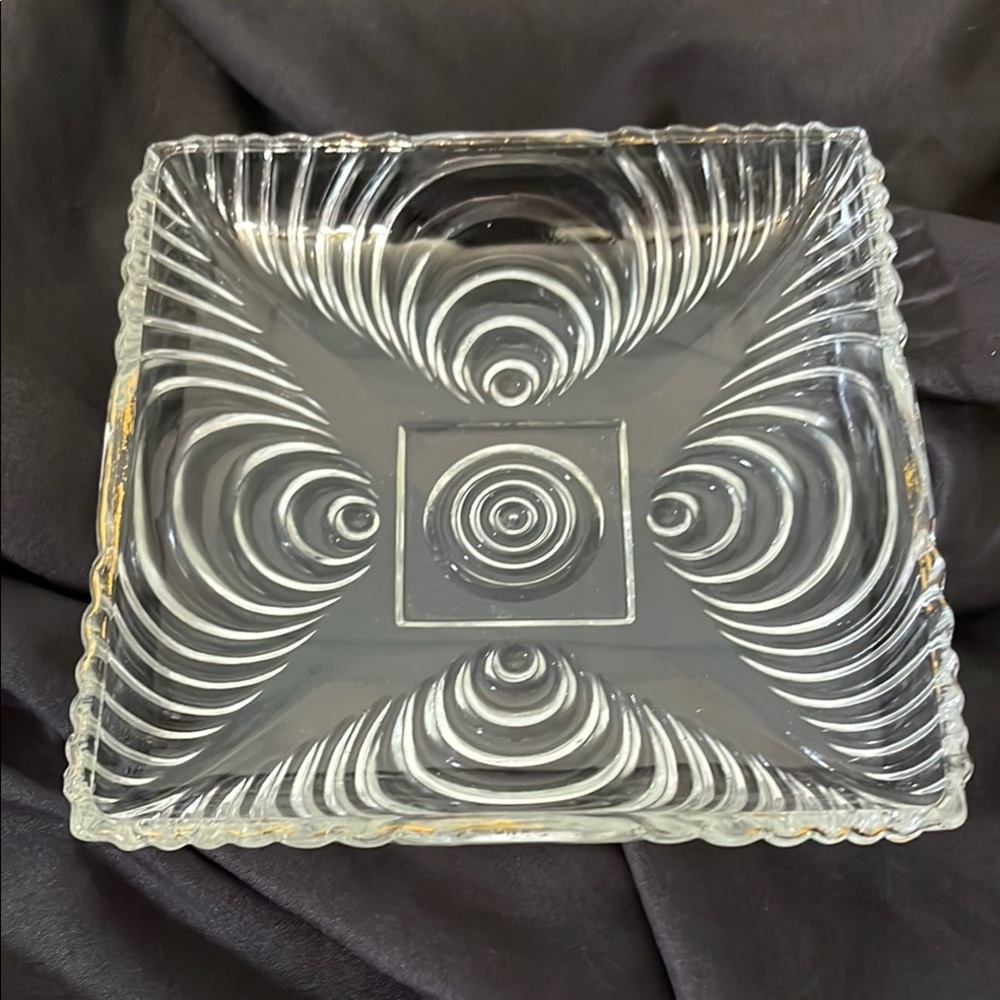 Vintage Hazel Atlas, 1930, Sound Wave Pattern/ Gold Trim Candy/ Trinket Dish